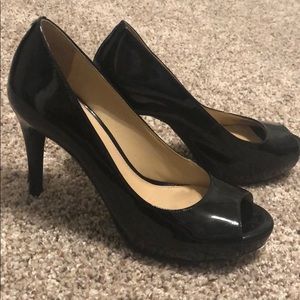 Black peep toe pumps